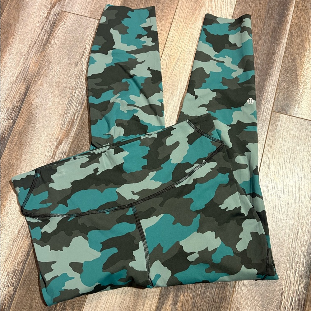 Lululemon Base Pace High-Rise Running Tight 25" Size 14